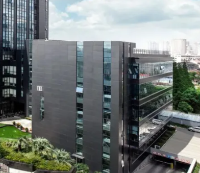 宠物玩具安全新国标解读：贵州玩美百变宠物用品批发企业如何应对合规挑战